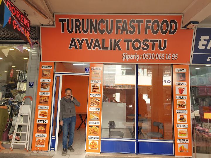 Turuncu fastfood ayvalık tostu hakan