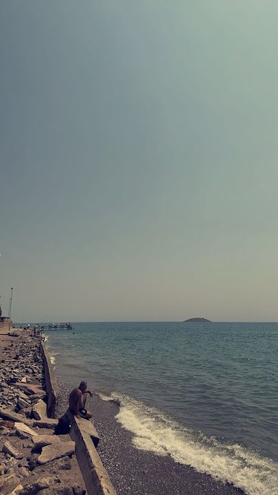 Gümüldür tea cafe beach