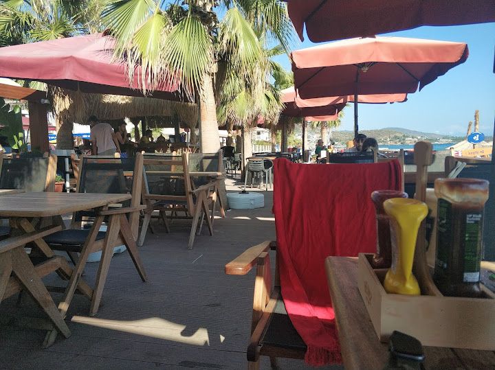 Kabban Bistro & Lounge