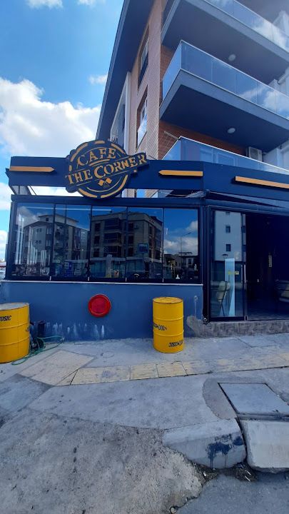 Cafe the corner