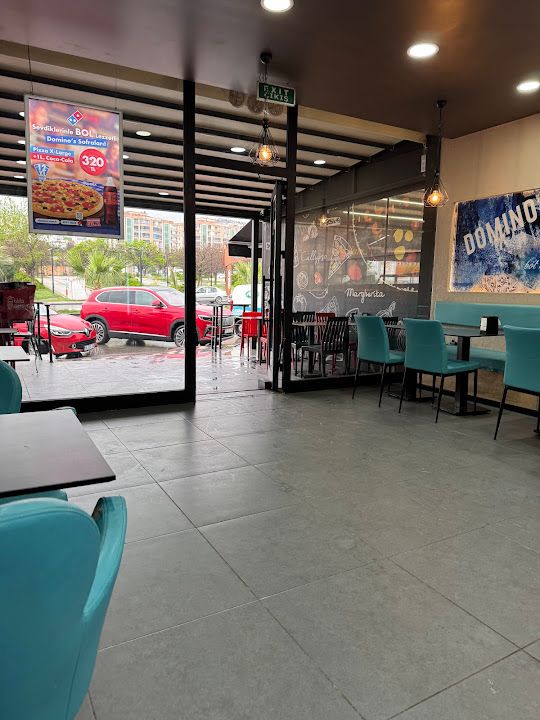 Domino's pizza ulukent