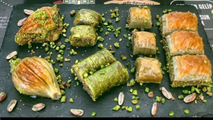 Karagöz Baklavaları Ulukent