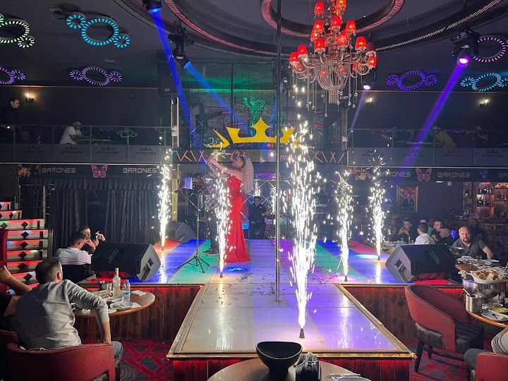 La casa night club