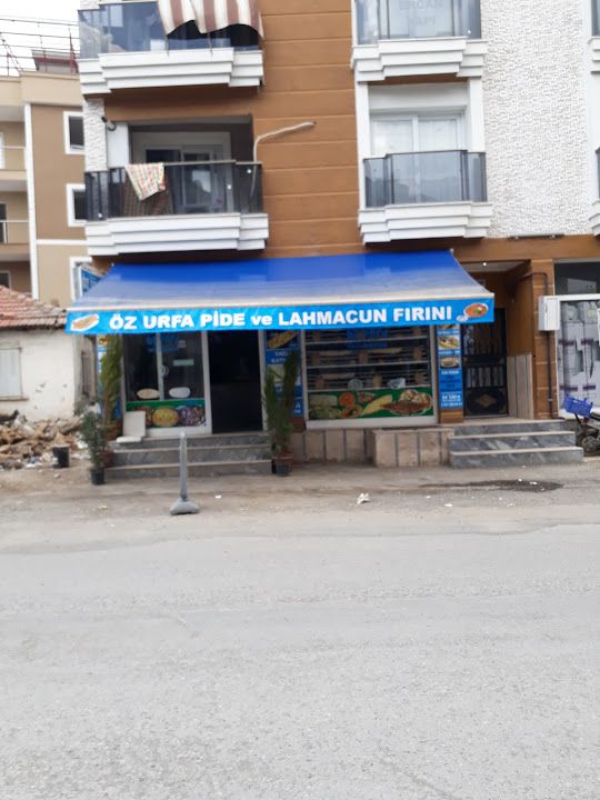 Özurfa Lahmacun Pide Ve Etli Ekmek