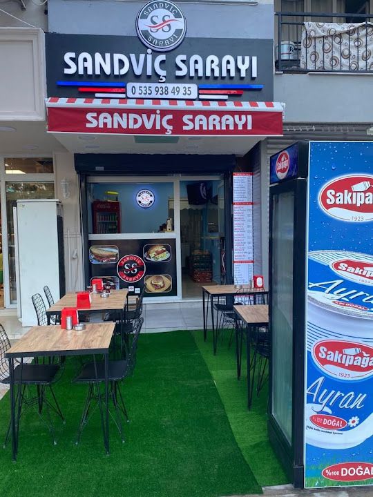 Sandviç sarayı