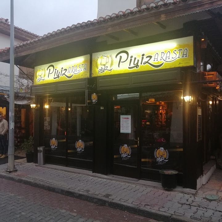 PİYİZ ARASTA