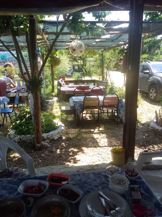 Rüzgarlı Bahçe