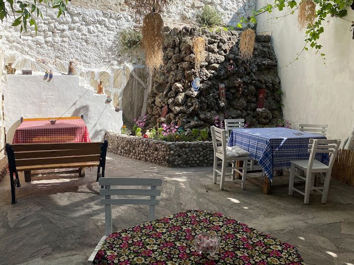 Yankı Agora
