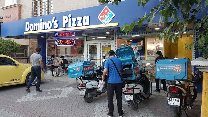Domino's Pizza Meram