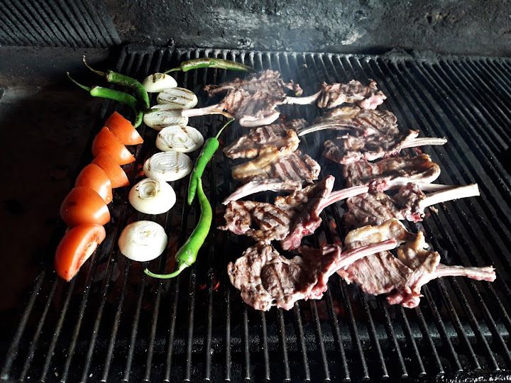 Kızılören Kirazlı Bahçe Et Mangal