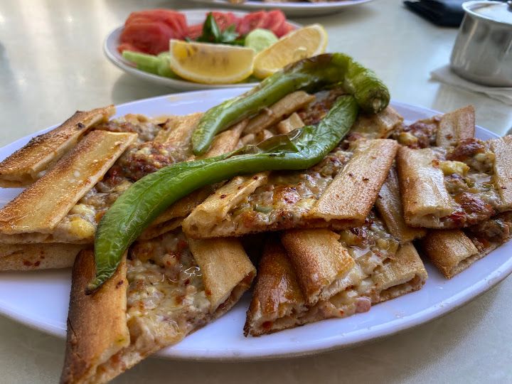Medine Etliekmek Salonu