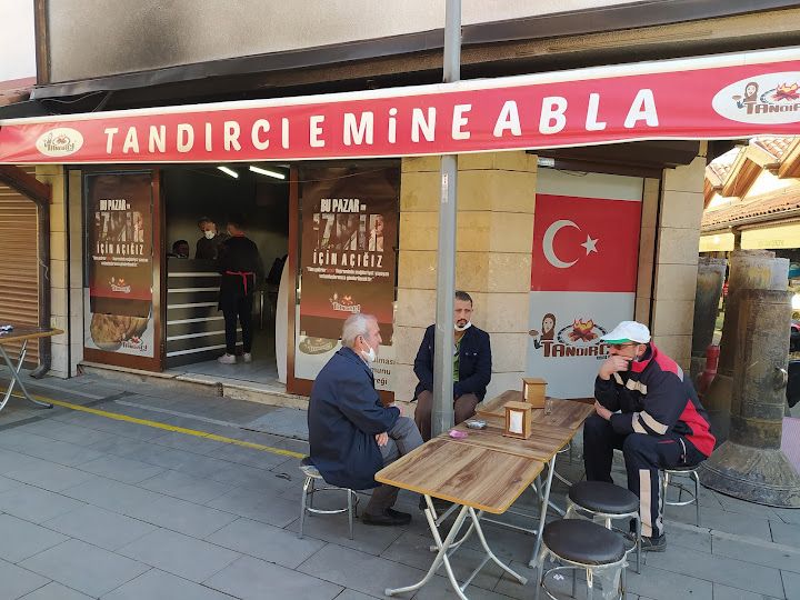 Tandırcı Emine Abla