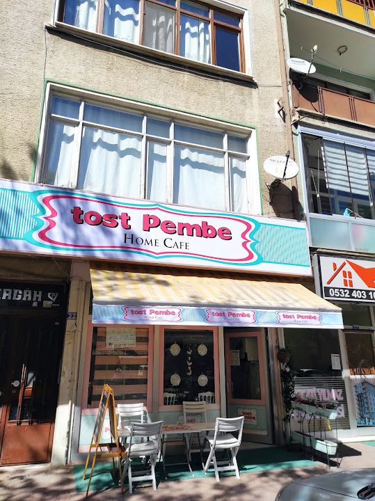 Tost Pembe Home Cafe