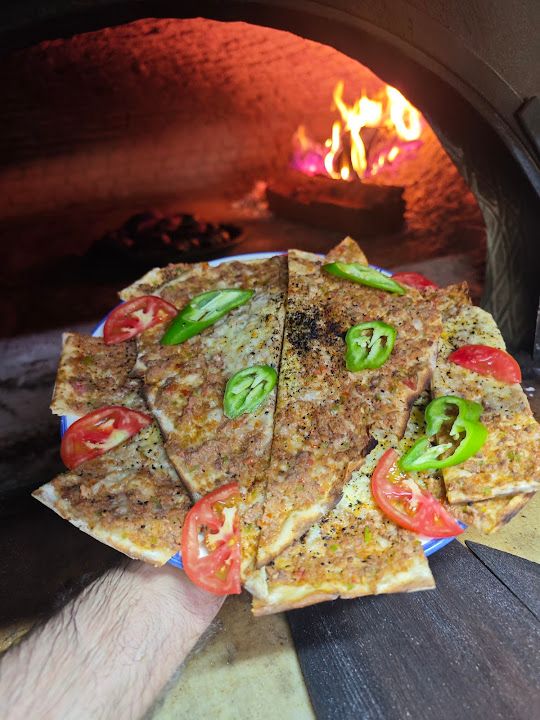 Üç Yıldız Etliekmek