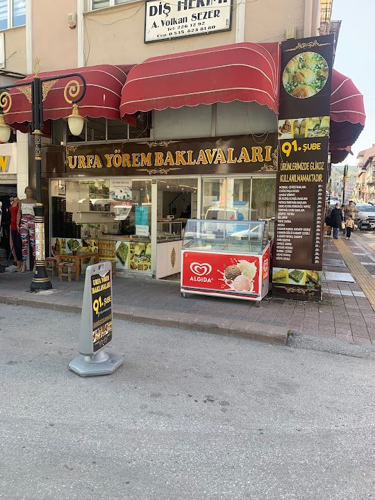 Acı & Tatlı ( Çiğköfte & Baklava)