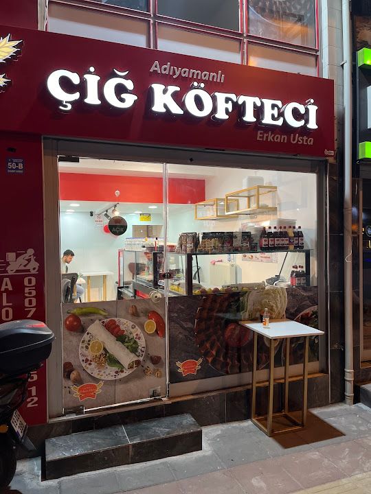 Adıyamanlı çiğ köfteci Erkan usta Çorum bahabey