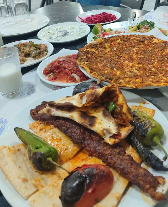 Akça Kebap Lahmacun Ve Toplu Yemek Organizasyon