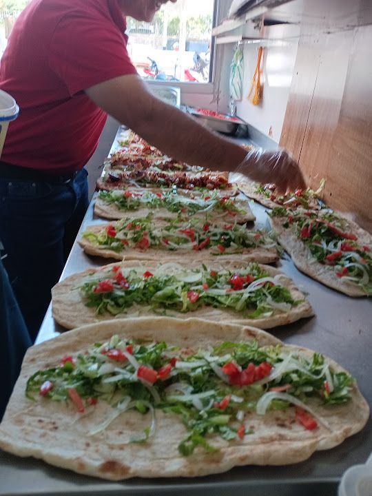 Akdeniz döner ve kavurma