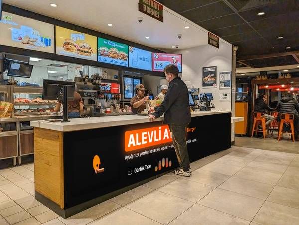 Alevli Ayak Burger