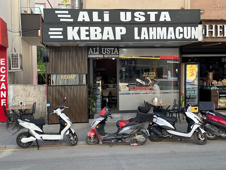 Ali Usta Kebap Ve Lahmacun Salonu