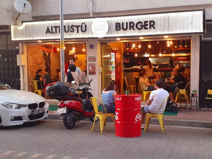 AltıüstüBurger