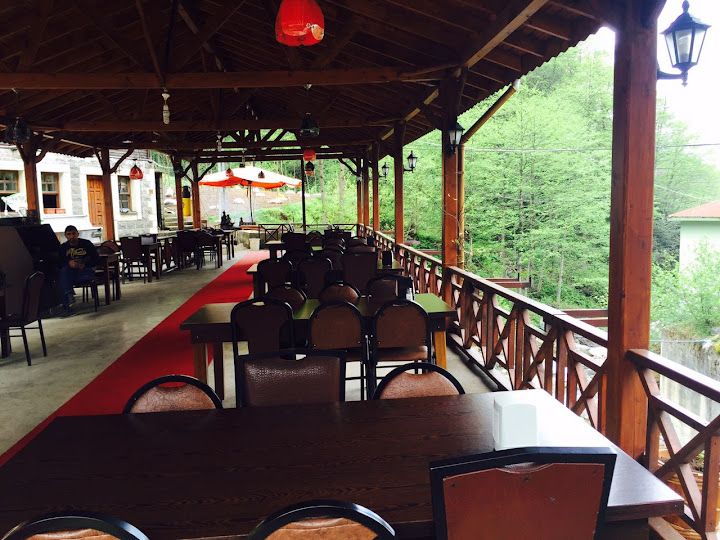 Andon Yaylahan (hocanın Yeri)