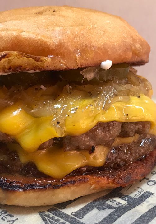 Arkeolog Bey Burger