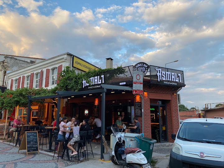 Asmalı Bar