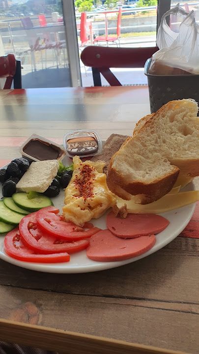 Asmin Cafe &restaurant