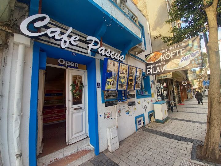 Bahçede Köfte