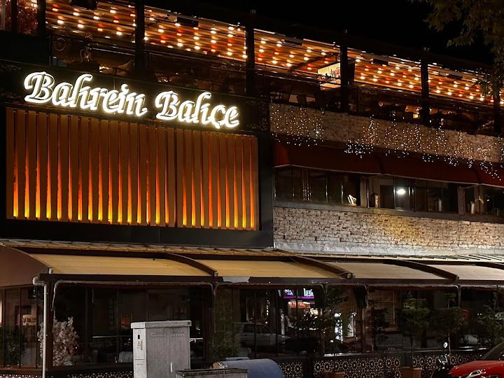 Bahrein Cafe & Bistro