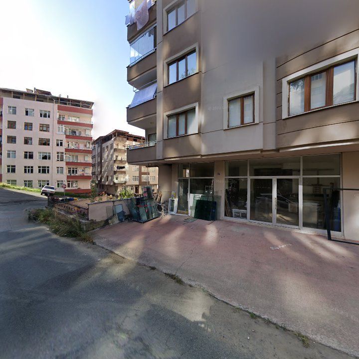 Baneks Unlu Mamüler