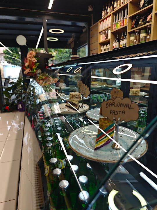 BAŞARI KİTAP CAFE