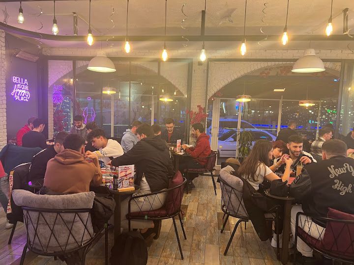Bella Cafe&karaoke