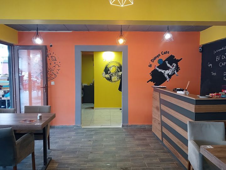 Bi Dünya Cafe