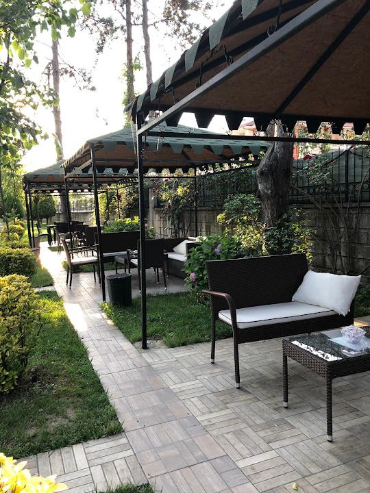 Bizim Bahçe Anadolu Restaurant & Cafe