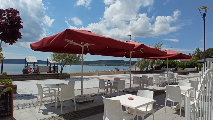 CAFE 17