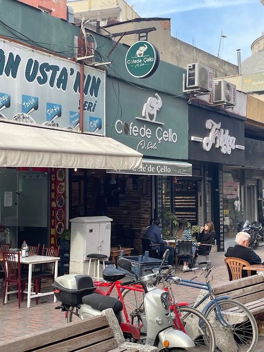 Cafe'de Çello