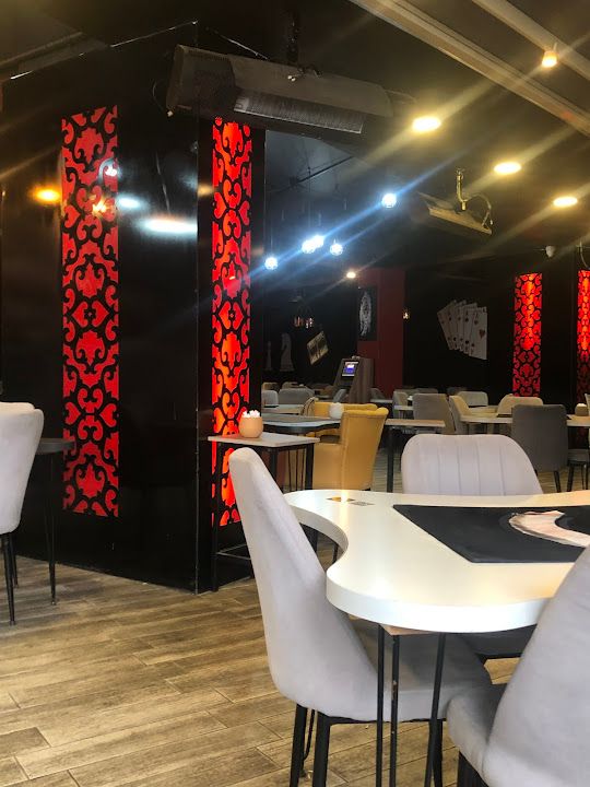 Çekirdek Cafe (black)