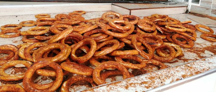 Çiçekli Simit Sarayı Unlu Mamulleri