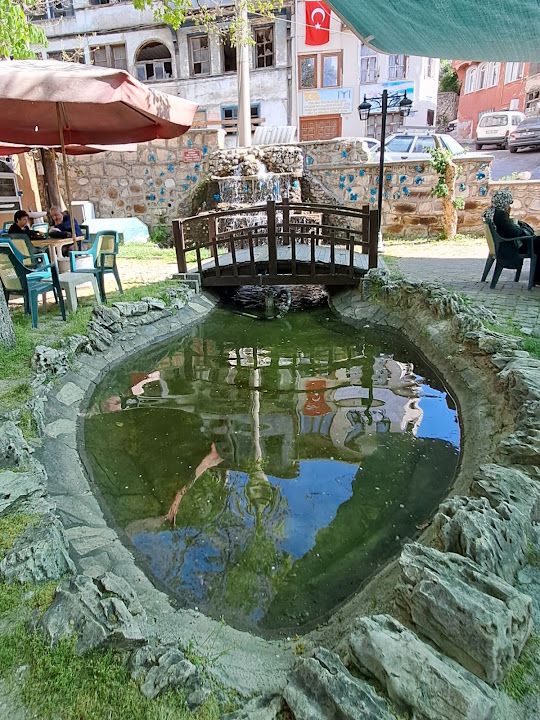 Çınaraltı Çay Salonu