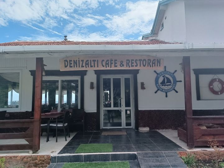 Denizaltı Kahvaltı Cafe Restorant