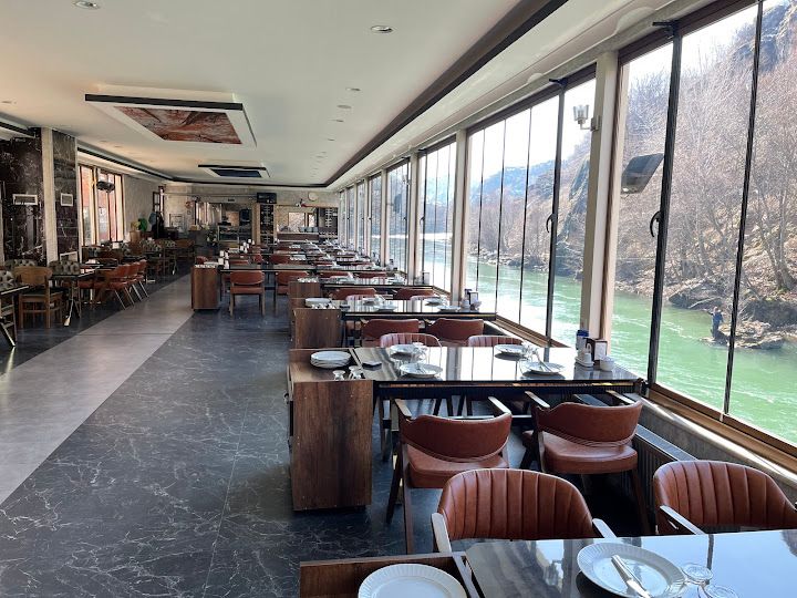 Dikilitaş Restaurant