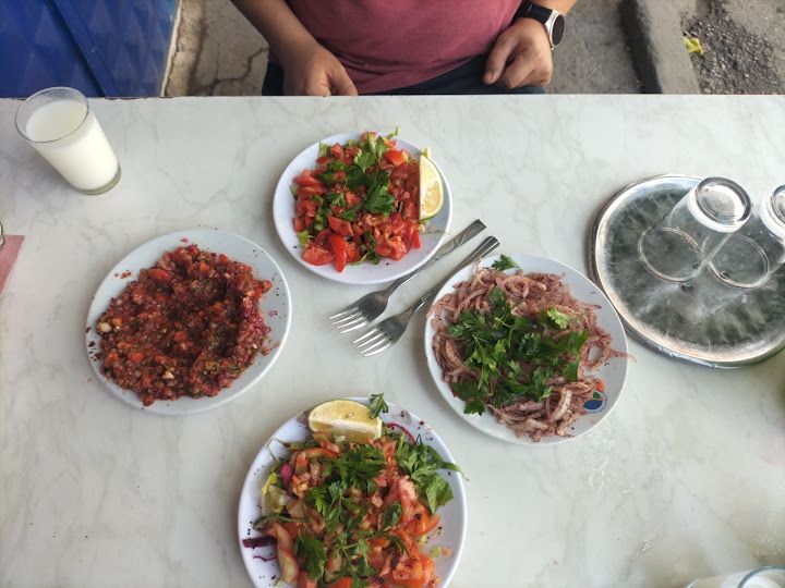 Doğan Kardeşler Kebap Salonu