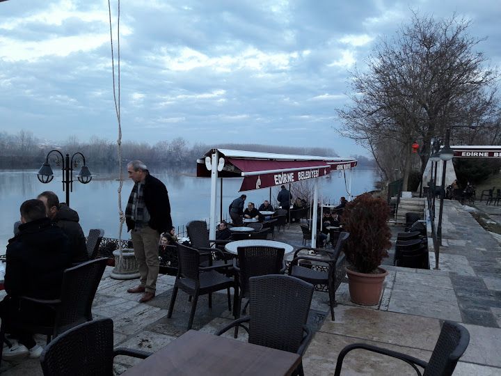 Edirne Belediyesi Cafe Ve Çay Bahçesi