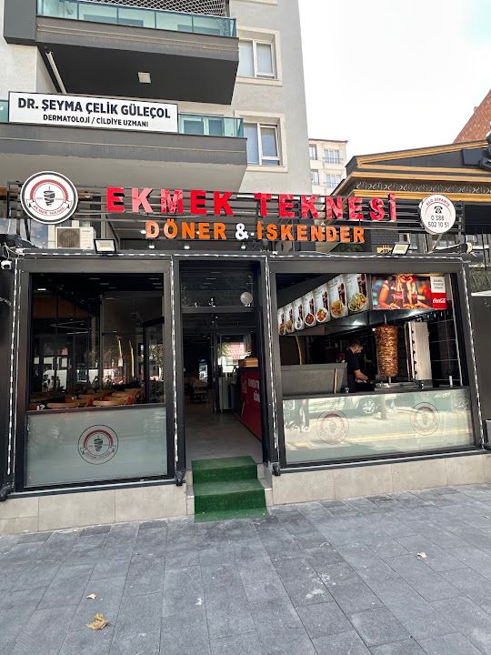 Ekmek Teknesi Döner & İskender
