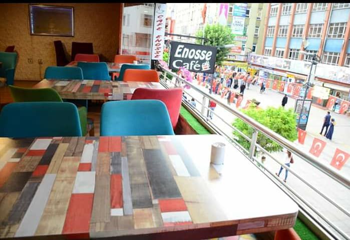 Enosse Cafe&restaurant