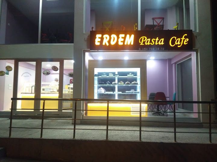 Erdem Pastanesi