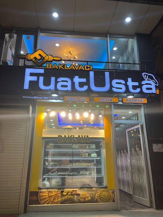 Fuat Usta Baklava