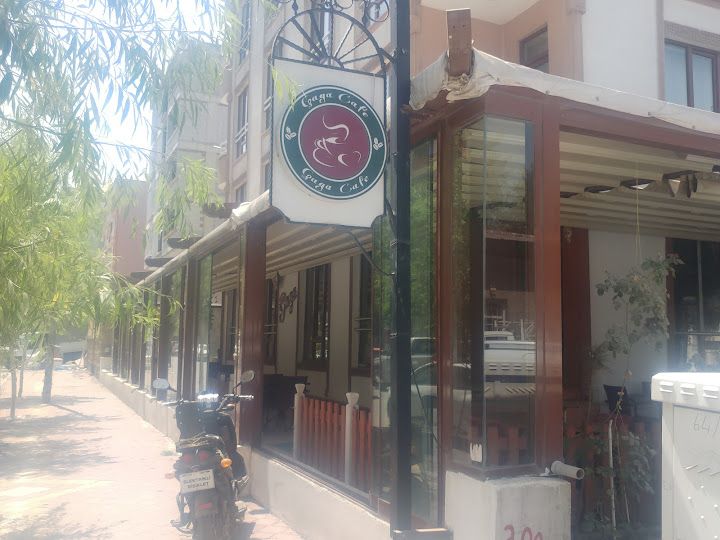 Gaga Cafe